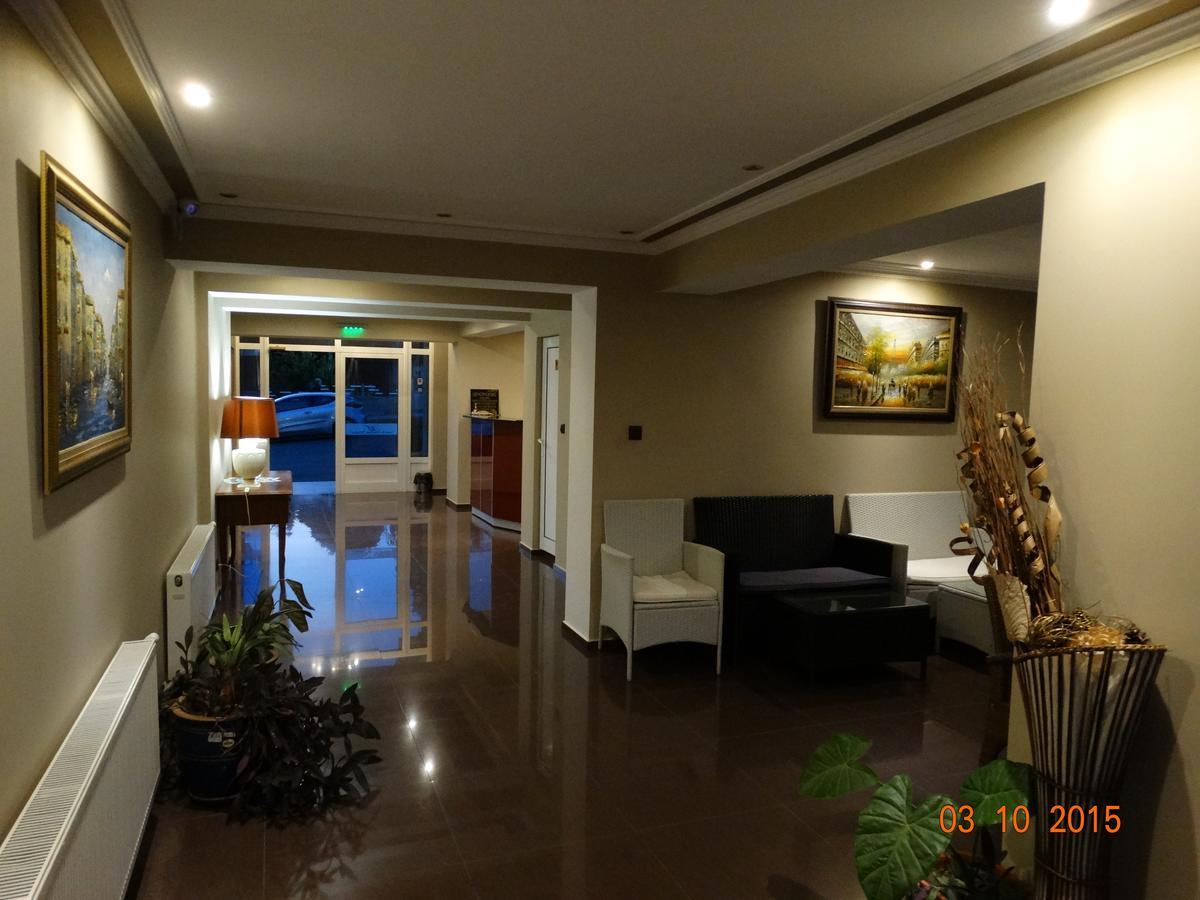 Hotel Mimoza Razgrad Exterior foto